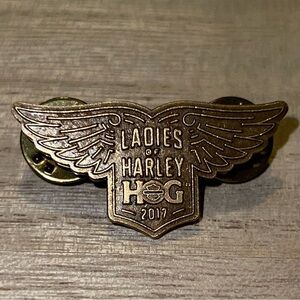 🪩 Ladies of Harley HOG Pin 2017